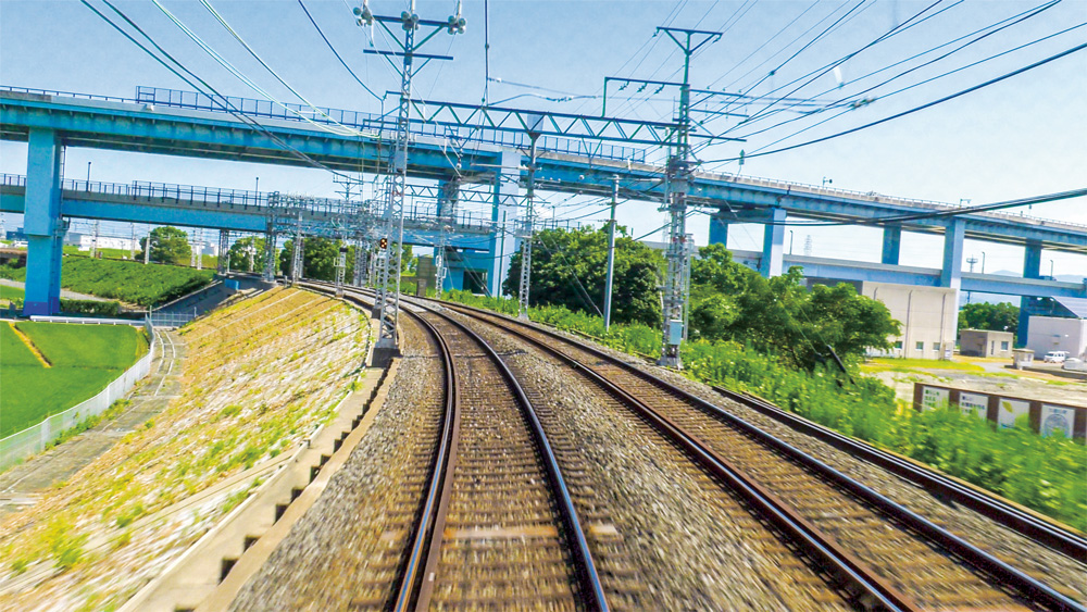 京阪電気鉄道　全線　前編　４Ｋ撮影作品　京阪本線『快速特急　洛楽』淀屋橋～出町柳／中之島線　中之島～枚方市／交野線往復／宇治線往復／男山ケーブル線往復（Ｂｌｕ－ｒａｙ　Ｄｉｓｃ）